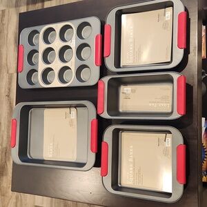 World Market Cost Plus 5 pc Baking Set w/ silicone handles New